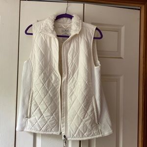 White winter LL BEAN vest size Large